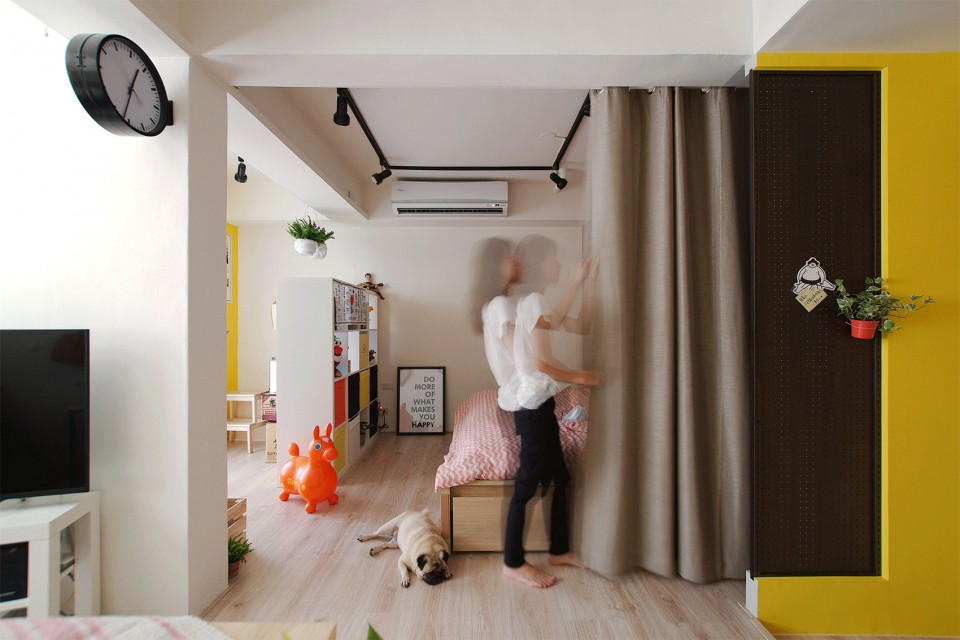 4-curtain_bright basement
