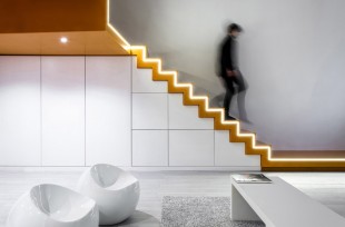 4-stair2_youth-to-youth_batlab-architects-960x631