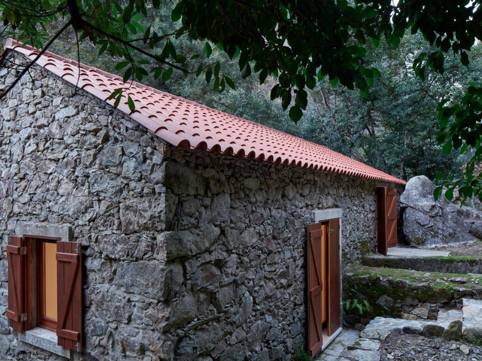9- Watermill on the Crag by BRUNO LUCAS DIAS