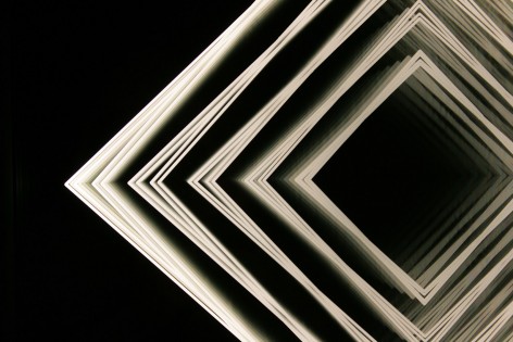 BARDULA-la-ligne-ART-PARIS-2017-Carrés-Entrelacés-02