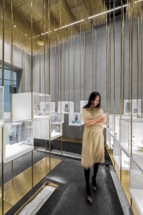 The Designers' Brands Collection Store Under the Golden Cloud by Atelier Tree-13