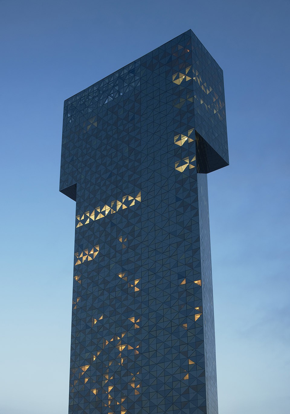 Victoria Tower, Scandic10-2011