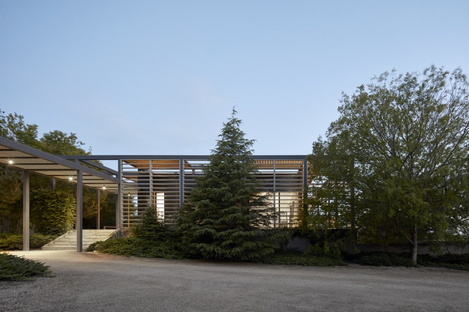 002-Meakins Road Residence