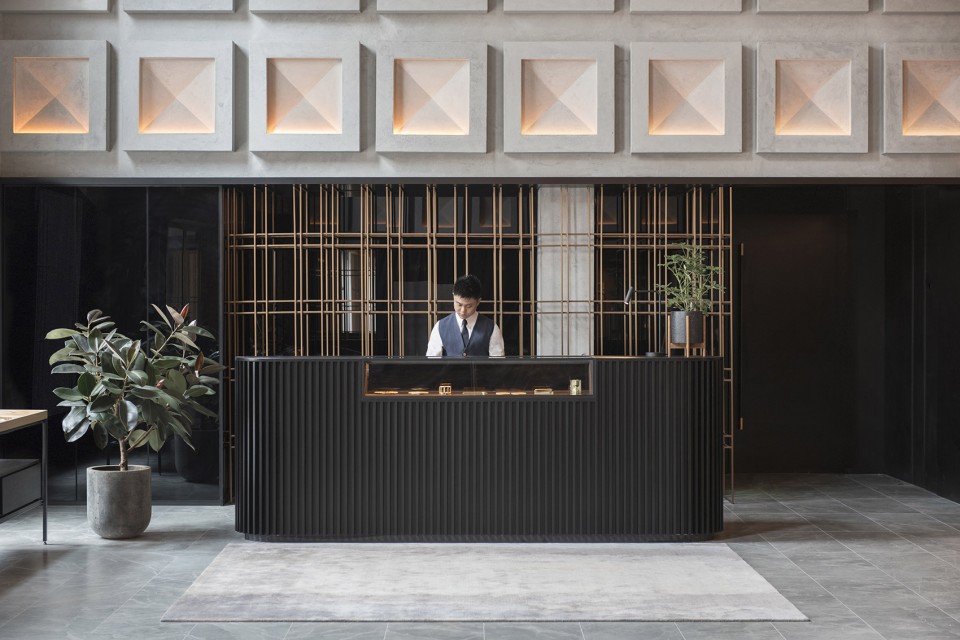 002-the warehouse hotel
