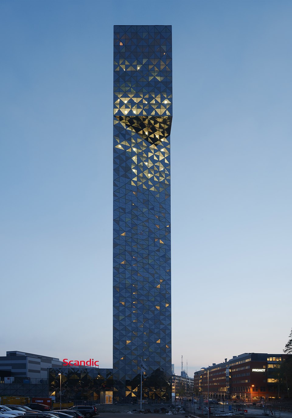 Victoria Tower, WingårdhsScandic9-2011