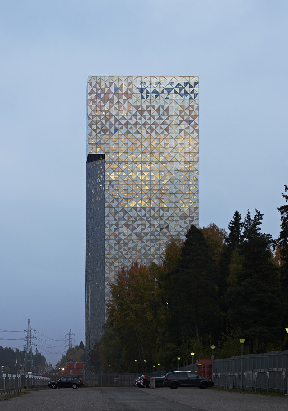 Victoria Tower, WingårdhsScandic9-2011