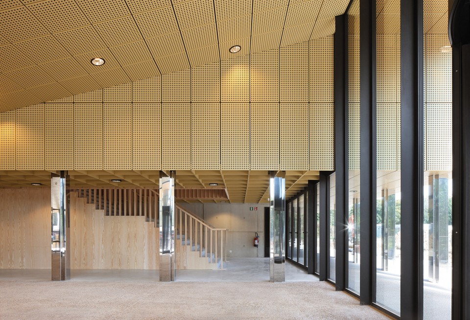005-Building O by META