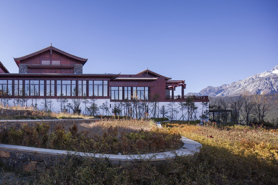 005-Grand Hyatt Lijiang Mountain Lodge, China by CCDI Progressive Atelier