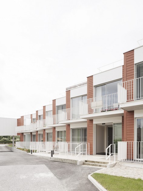 007-Extension of a nursing home