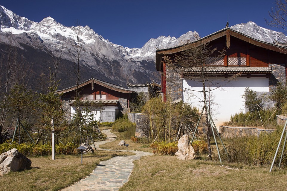 007-Grand Hyatt Lijiang Mountain Lodge, China by CCDI Progressive Atelier