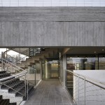 私密的金字塔住宅 / Kim Dong-jin+L’EAU design