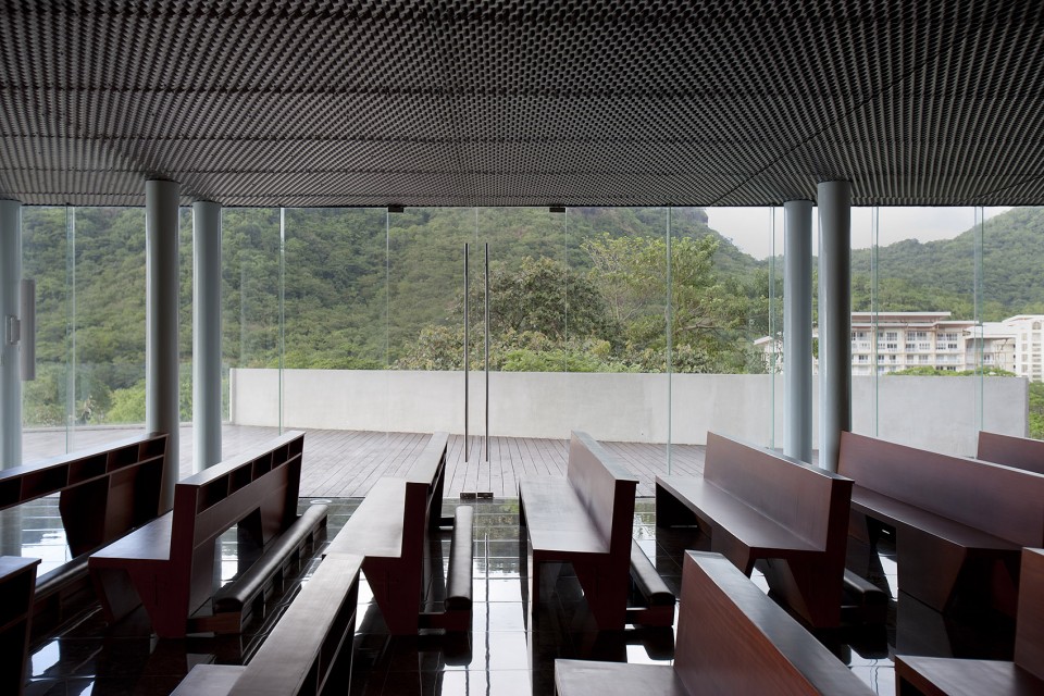 010-HAMILO PAVILION