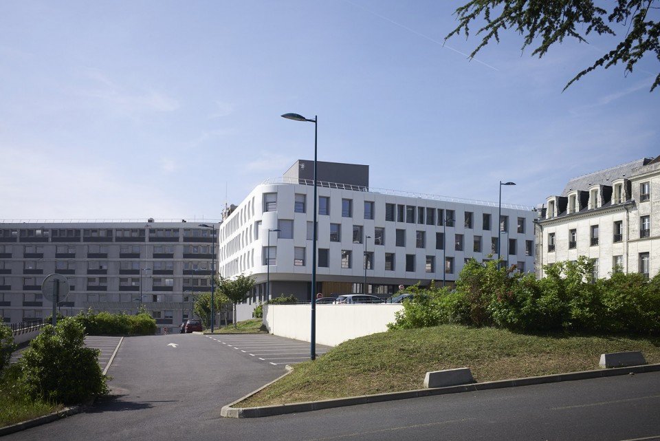 Nursing Home by Lankry architectes