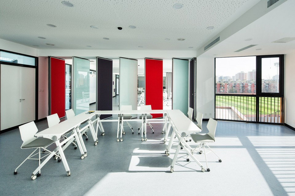 016-Renovation of the Affliated Highshool of Peking University by Crossboundaries