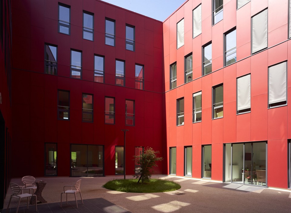 Nursing Home by Lankry architectes