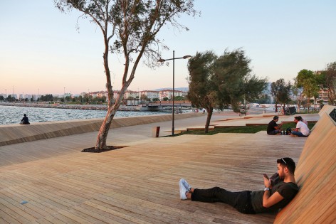 043-Bostanli Footbridge & Sunset Lounge