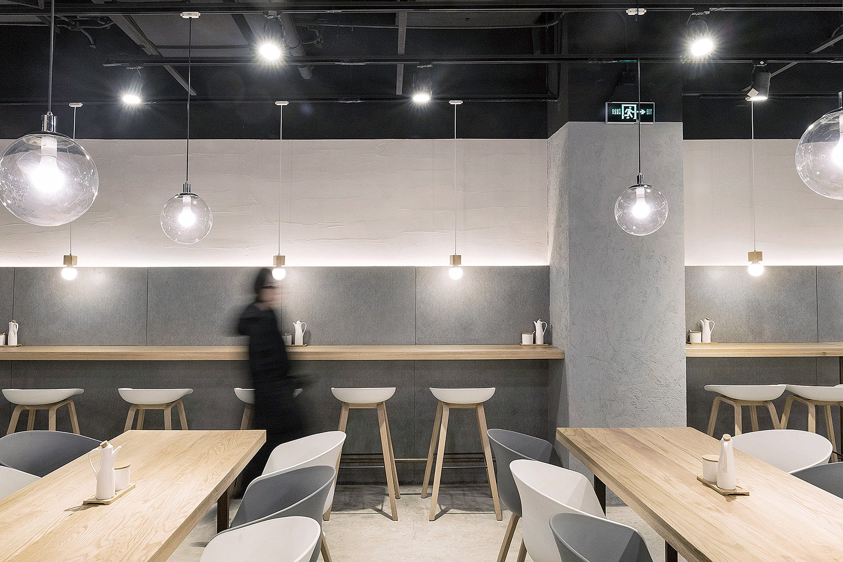 80’s Gourmet Noodle House, Shanghai by XU Studio - 谷德设计网