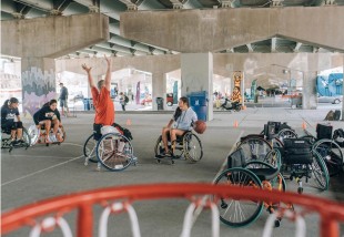 2016-ASLA-UnderpassPark_14-960x662
