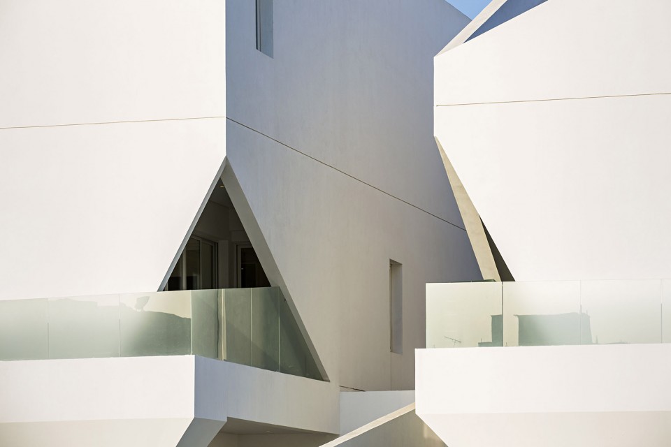4-balcony_nasima_studio madouh