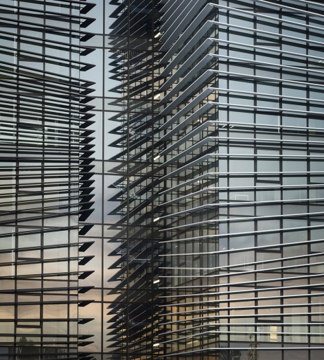 blades1 site of thales LCR ARCHITECTES