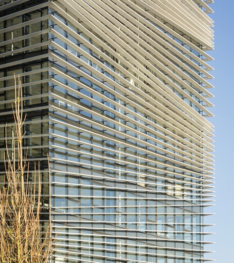 5-blades_site of thales_LCR ARCHITECTES