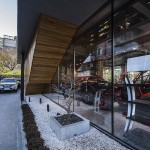 南京庞巴迪旗舰店 / 本哲建筑