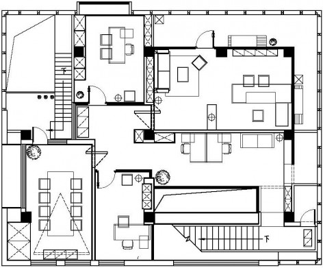 庞巴迪三层_Bombardier Flagship Store_ Ben Zhe Architecture