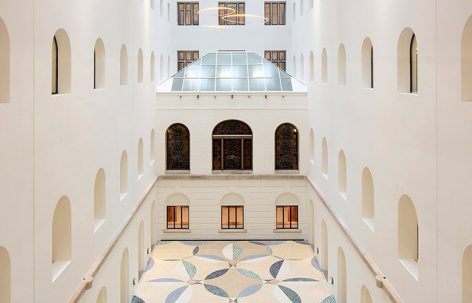 B30的重生，荷兰历史建筑变身为开放新兴办公空间 / KAAN Architecten