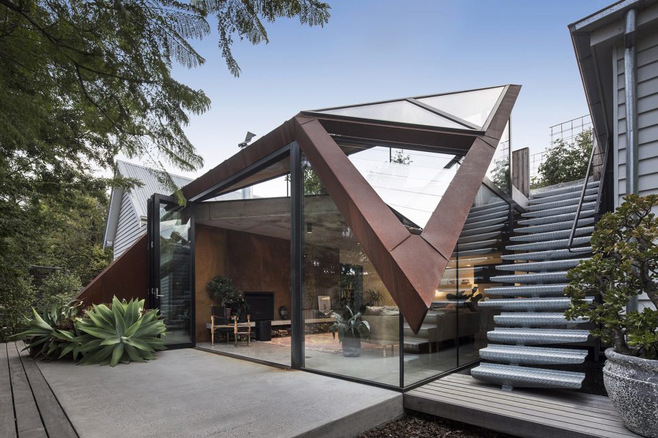 The Leaf House by Damian Rogers Architecture