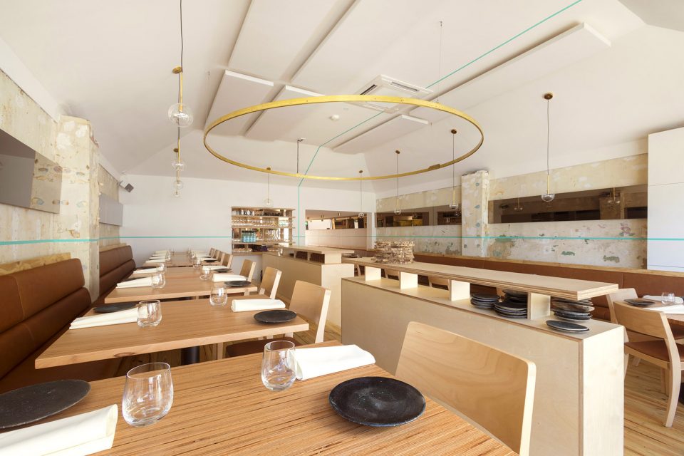 Atlas DiningMelbourne By GelliKovic Architects