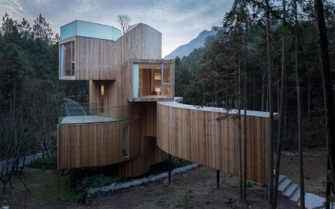 003_qiyunshan-tree-hotel_xiangnan_yaozhong-960x600