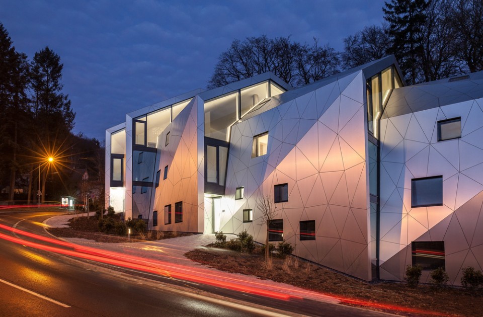 004-Residential Building with 15 Units