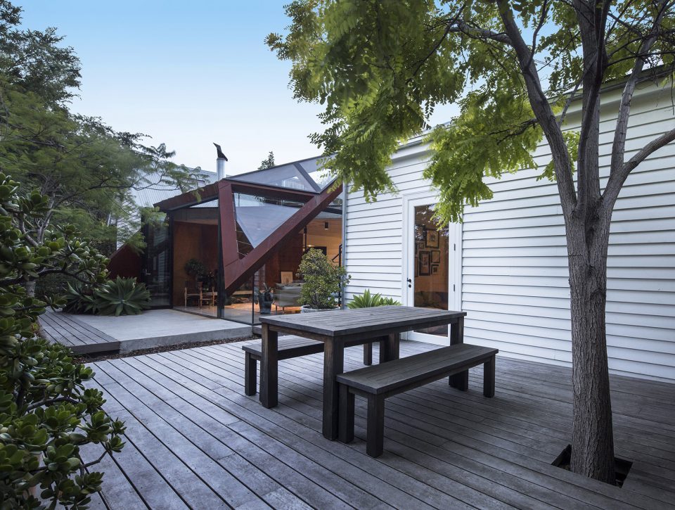 The Leaf House by Damian Rogers Architecture