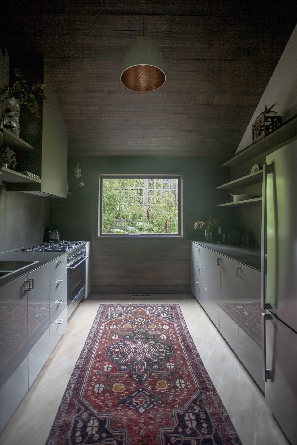 006-Hardwood House