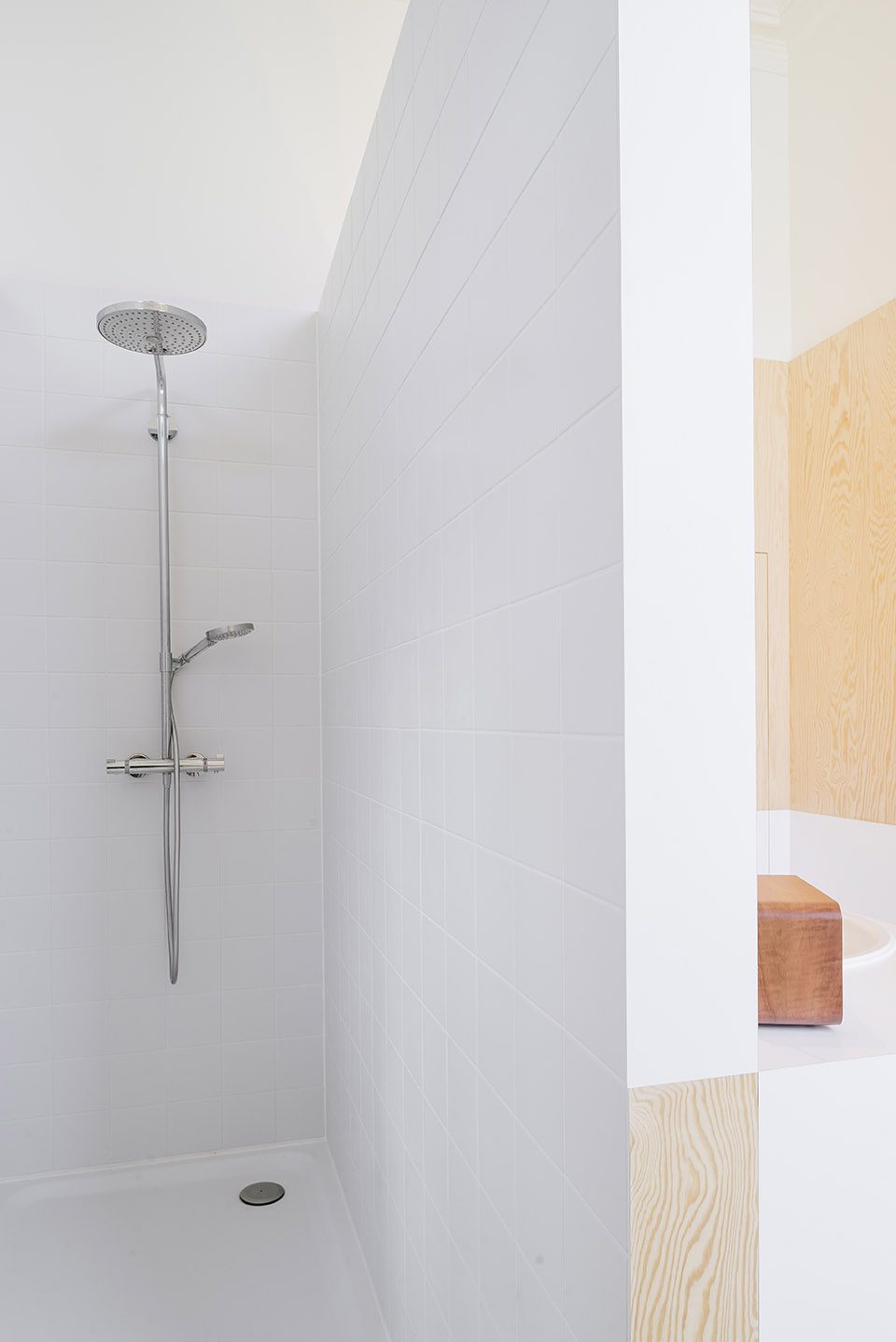 MOR – BATHROOM By VAN STAEYEN INTERIOR ARCHITECTS