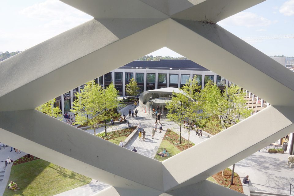 Realm Library Facade 1