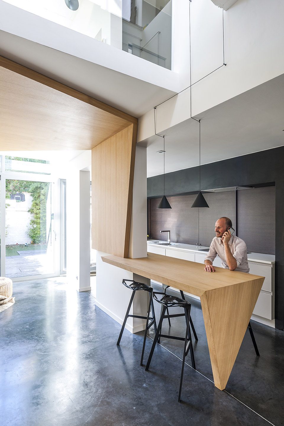 STEP By VAN STAEYEN INTERIOR ARCHITECTS