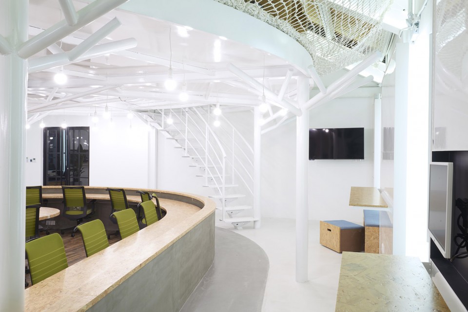 006-unbot inc. Office By PRISM DESIGN