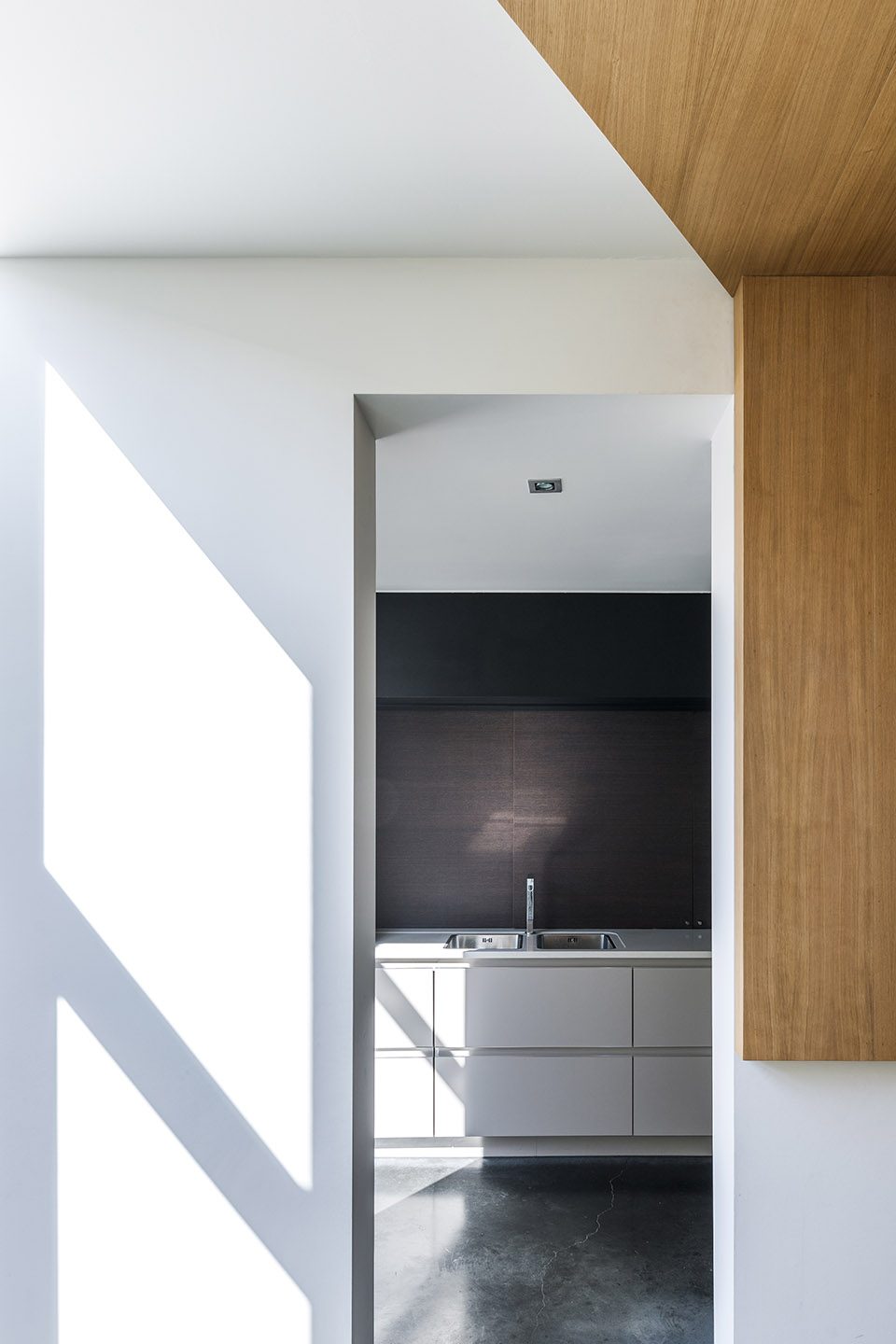 STEP By VAN STAEYEN INTERIOR ARCHITECTS