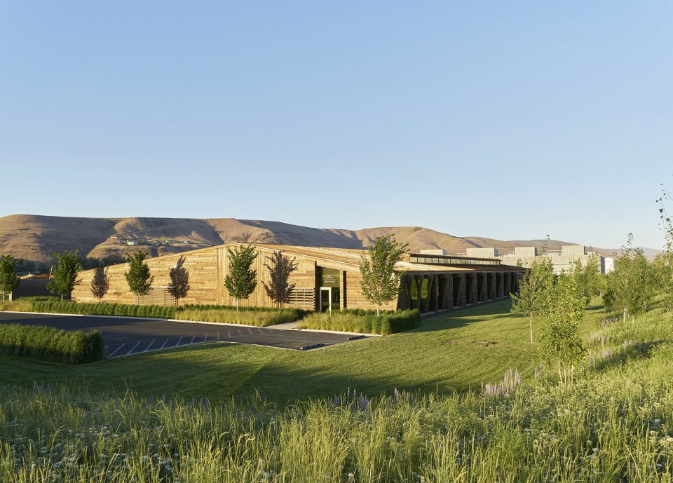 Washington Fruit Produce Co. Headquarters By Graham Baba Architects