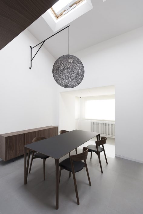 HouseA236 By Studio DiDeA