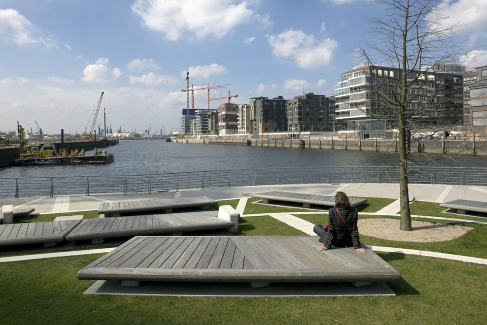 Open Space in Hafencity Marco Polo Terraces 4 Duccio Malagamba