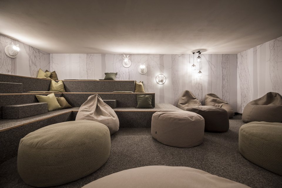 Tofana Public space 7