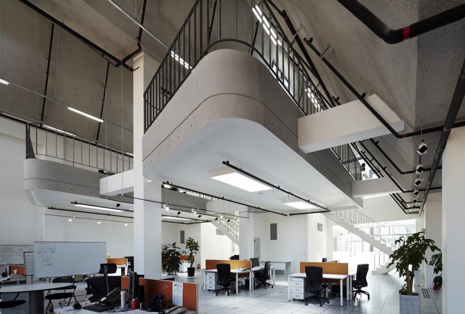 Future Design Center Interior image 07