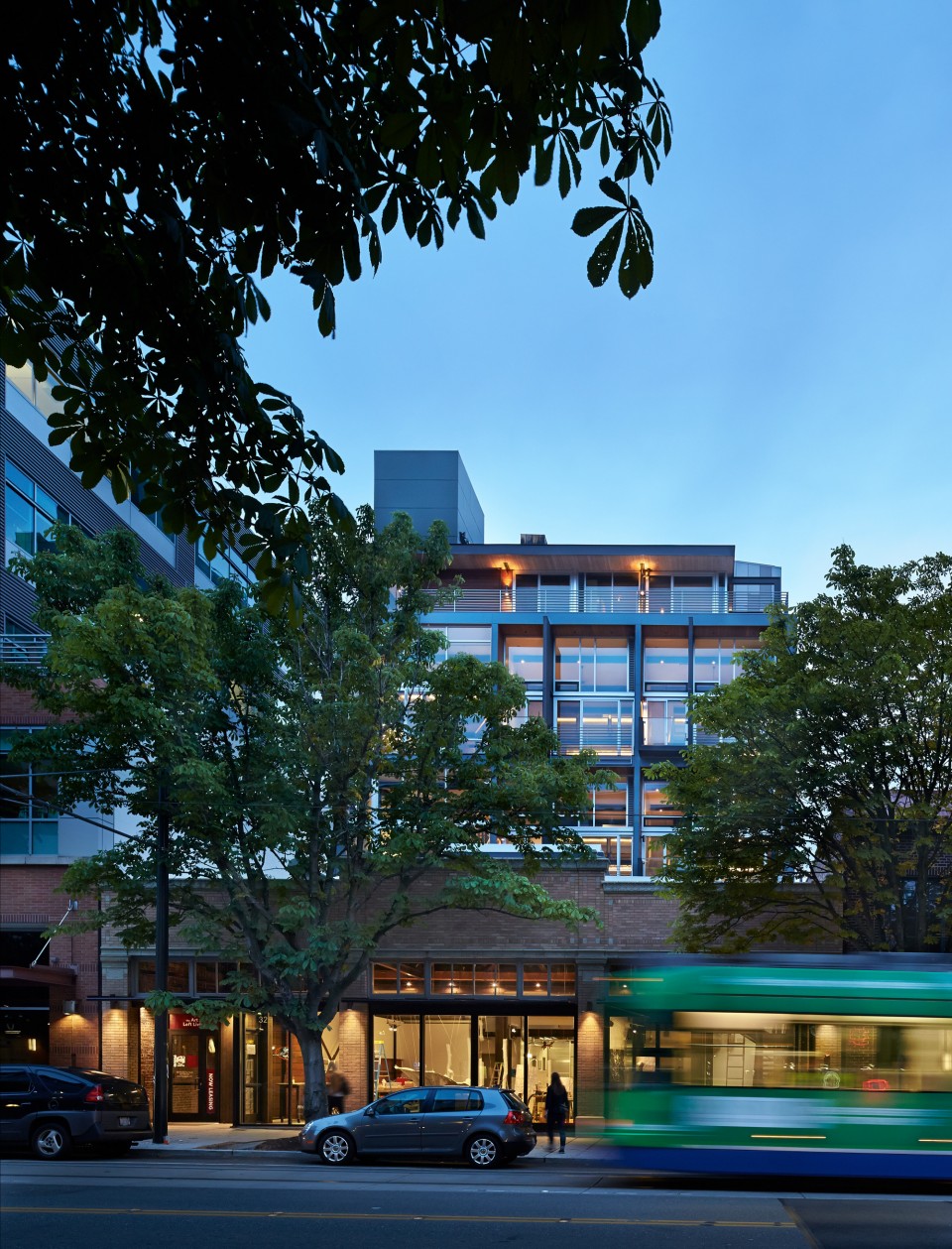 325 Westlake