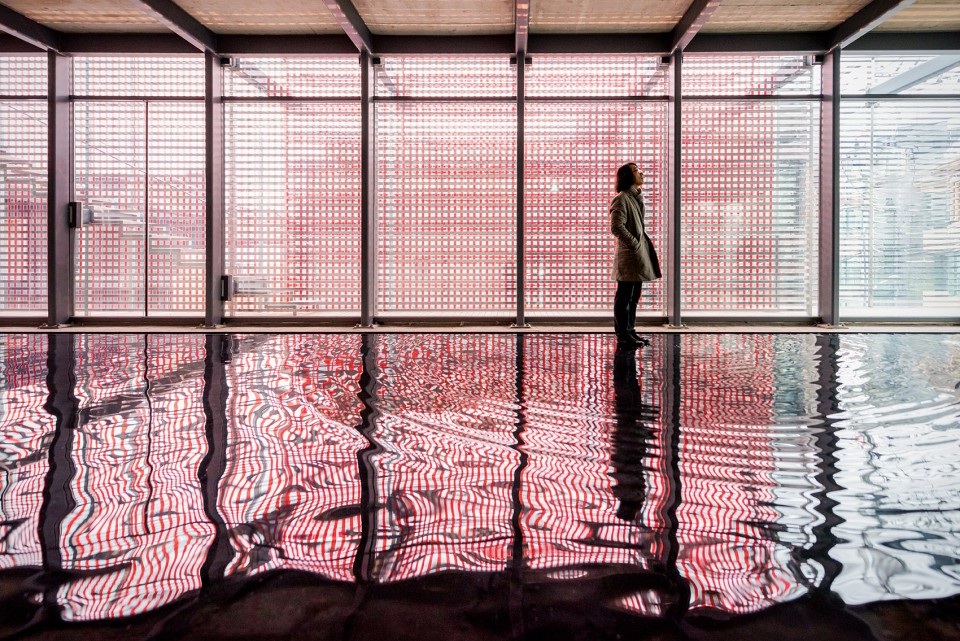 026-Red Mirror Interior 08-Kim Doo Ho