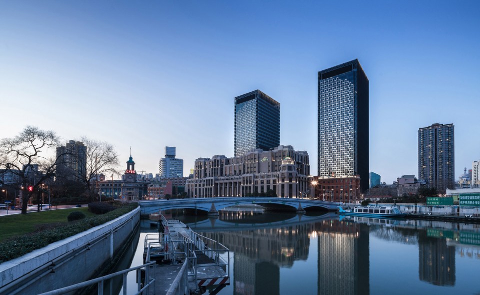 1-distance external_Shanghai Landmark Center_Aedas