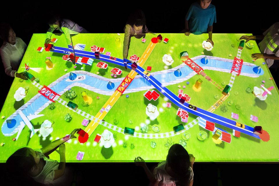 teamLab Connecting Block Town 4