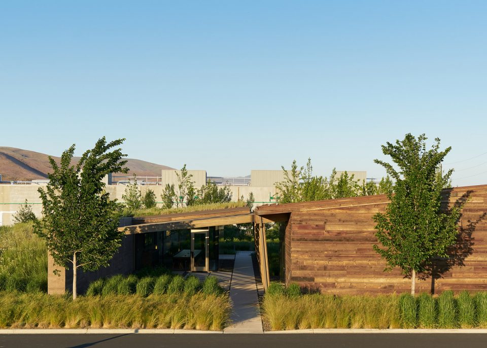Washington Fruit Produce Co. Headquarters By Graham Baba Architects