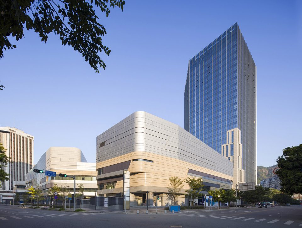 shekou retail 02 gateway one spark
